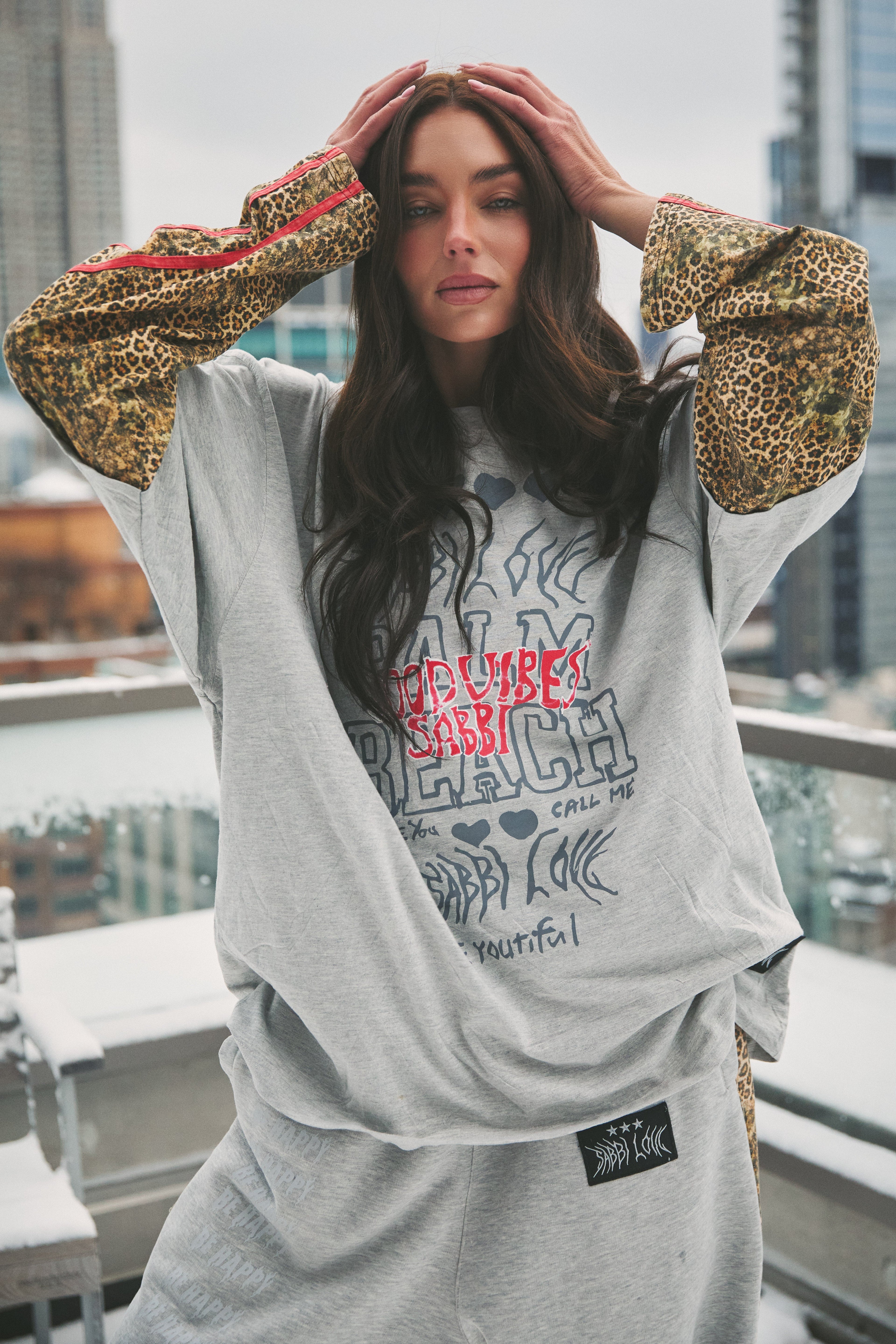 THE BE HAPPY LEOPARD LONG SLEEVE TEE